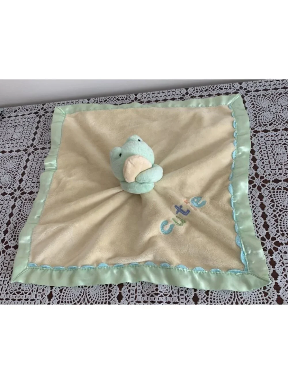 Carters Frog Green Cutie Lovey Security Blanket  Soothing 14 x 14 Inch Brand New